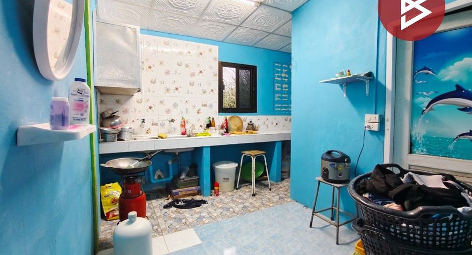 For sale 2 bedrooms townhouse in Sam Phran, Nakhon Pathom