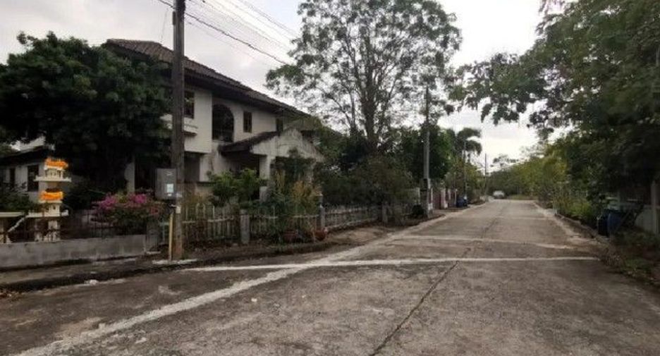 For sale 4 bedrooms house in Chok Chai, Nakhon Ratchasima
