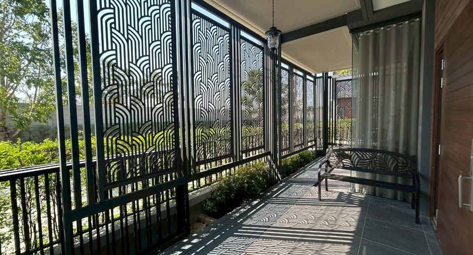 Casa en venta de 5 habitaciones en Bang Phli, Samut Prakan
