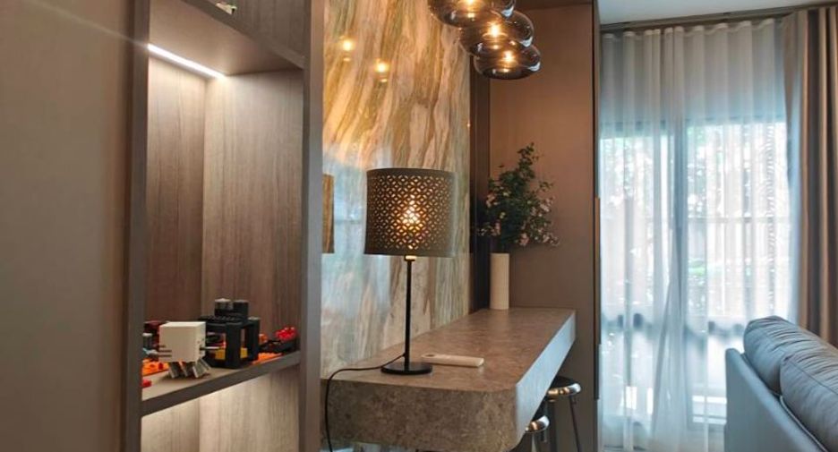 Casa en venta de 5 habitaciones en Bang Phli, Samut Prakan