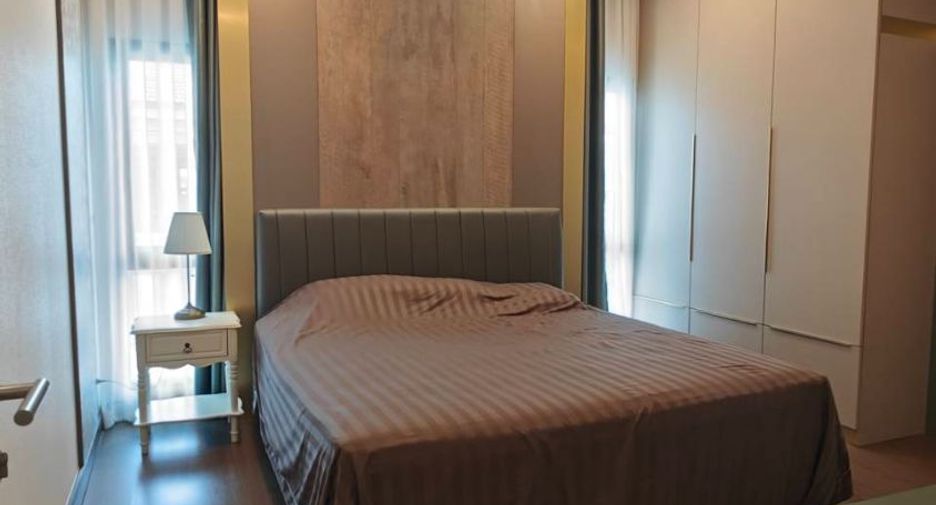 Casa en venta de 5 habitaciones en Bang Phli, Samut Prakan