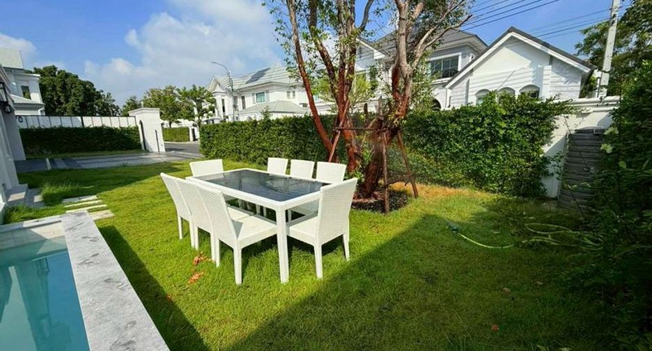 For rent and for sale 4 bedrooms villa in Suan Luang, Bangkok