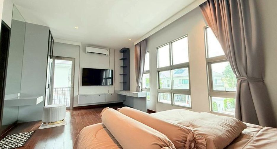 For rent and for sale 4 bedrooms villa in Suan Luang, Bangkok