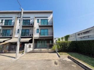 出售 1 卧室 联排别墅 在 Bang Bua Thong, Nonthaburi