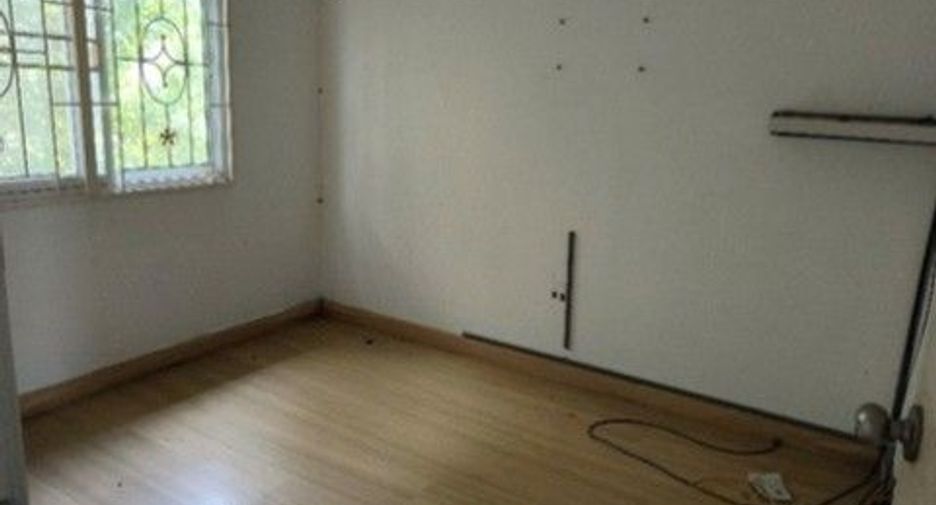 For sale 1 bed townhouse in Rat Burana, Bangkok