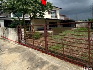 For sale 1 bed townhouse in Lat Krabang, Bangkok