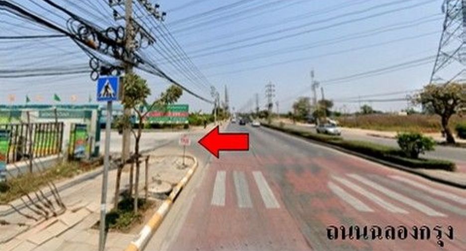 For sale 1 bed townhouse in Lat Krabang, Bangkok