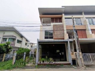 出售 1 卧室 联排别墅 在 Bang Bua Thong, Nonthaburi