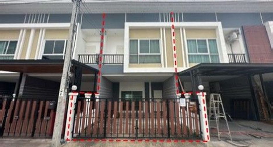 For sale 1 bed townhouse in Don Mueang, Bangkok