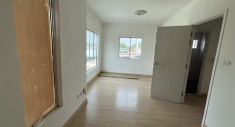 À vendre 1 chambre maison de ville à Sai Mai, Bangkok