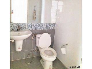 For sale 1 bed townhouse in Lat Krabang, Bangkok