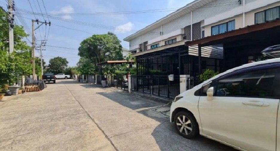 Продажа 1 кровать таунхаус в Bang Bua Thong, Нонтабури