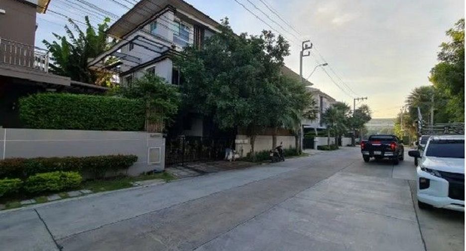 Haus zum Kauf mit 1 Zimmer in Bang Bua Thong, Nonthaburi