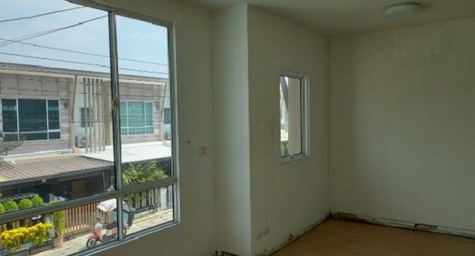 Продажа 1 кровать таунхаус в Bang Bua Thong, Нонтабури
