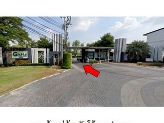 For sale 1 Beds townhouse in Saphan Sung, Bangkok