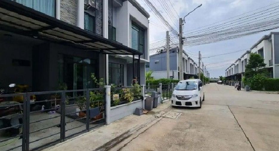Продажа 1 кровать таунхаус в Bang Bua Thong, Нонтабури