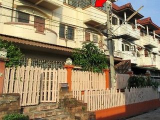 For sale 1 bed townhouse in Bang Bon, Bangkok