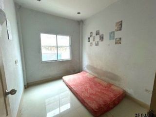 For sale 1 bed townhouse in Nong Chok, Bangkok
