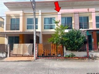 For sale 1 bed townhouse in Nong Chok, Bangkok