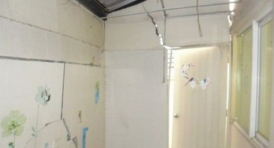For sale 1 bed townhouse in Bang Khen, Bangkok