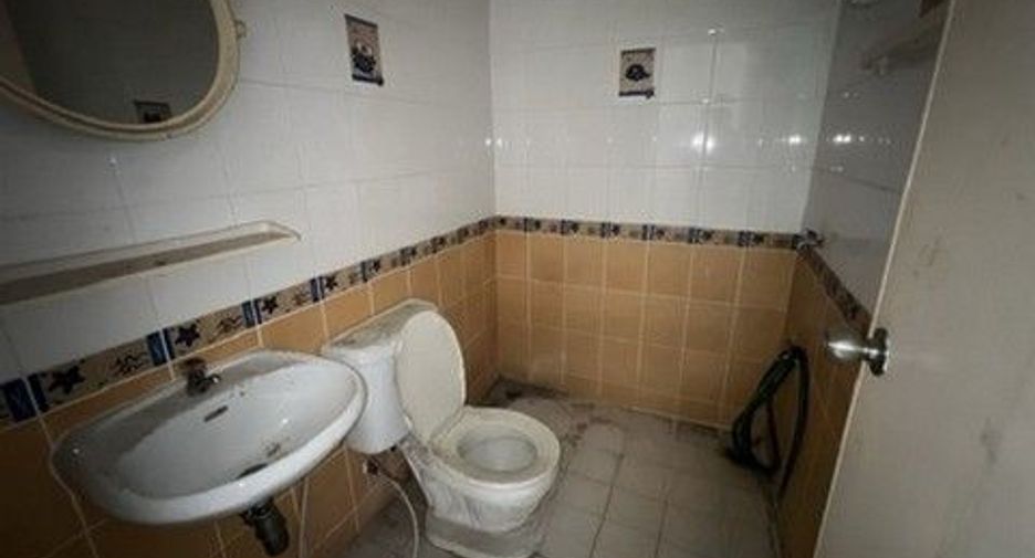 Reihenhaus zum Kauf mit 1 Zimmer in Sai Mai, Bangkok