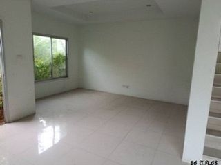 For sale 1 bed townhouse in Lat Krabang, Bangkok