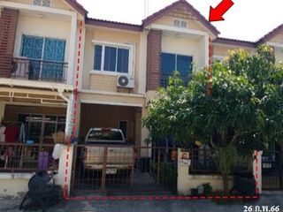 For sale 1 bed townhouse in Lat Krabang, Bangkok
