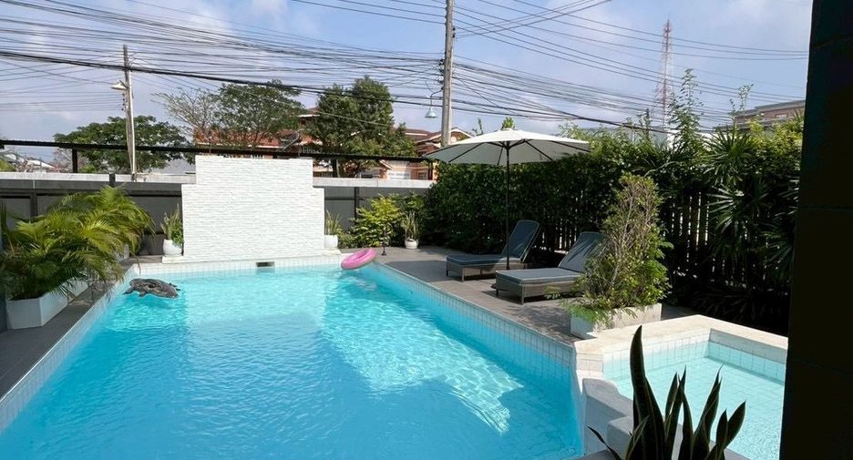 Villa zur Miete mit 5 Zimmer in Jomtien, Pattaya