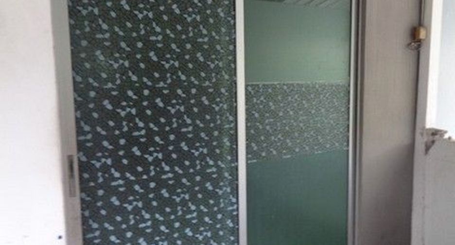 For sale 1 bed townhouse in Don Mueang, Bangkok