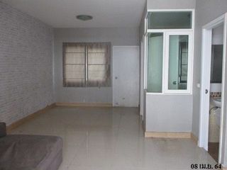 For sale 1 bed townhouse in Bang Khun Thian, Bangkok