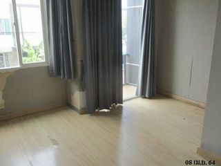For sale 1 bed townhouse in Bang Khun Thian, Bangkok
