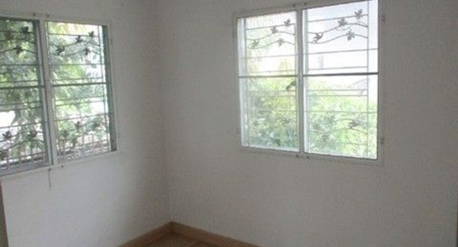 Продажа 1 кровать таунхаус в Кхлонг Сам Ща, Бангкок