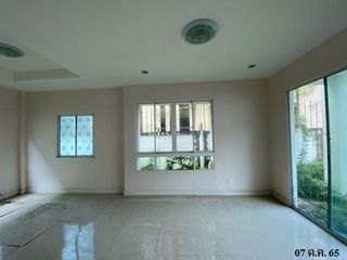 For sale 1 bed townhouse in Nong Khaem, Bangkok