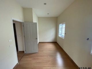 For sale 1 bed townhouse in Bang Khen, Bangkok