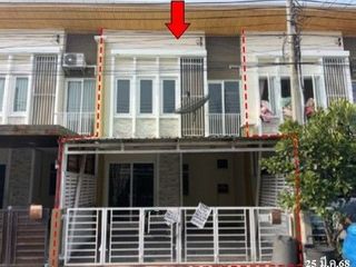 For sale 1 bed townhouse in Sai Mai, Bangkok