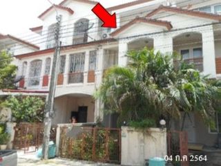 For sale 1 bed townhouse in Prawet, Bangkok