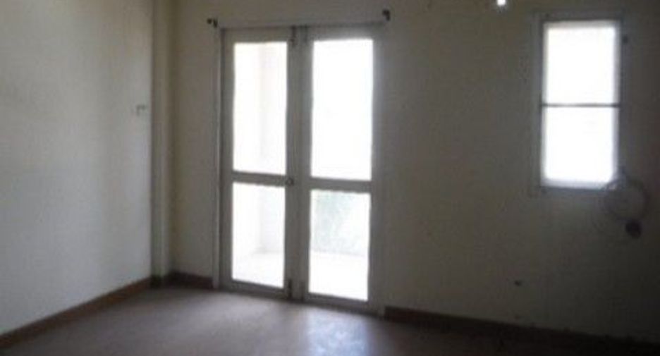 Продажа 1 кровать таунхаус в Пращет, Бангкок