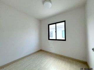 For sale 1 bed townhouse in Prawet, Bangkok