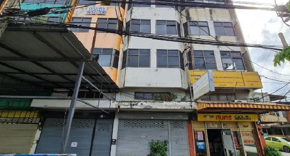 Gewerbefläche zum Kauf mit 1 Zimmer in Thanyaburi, Pathum Thani