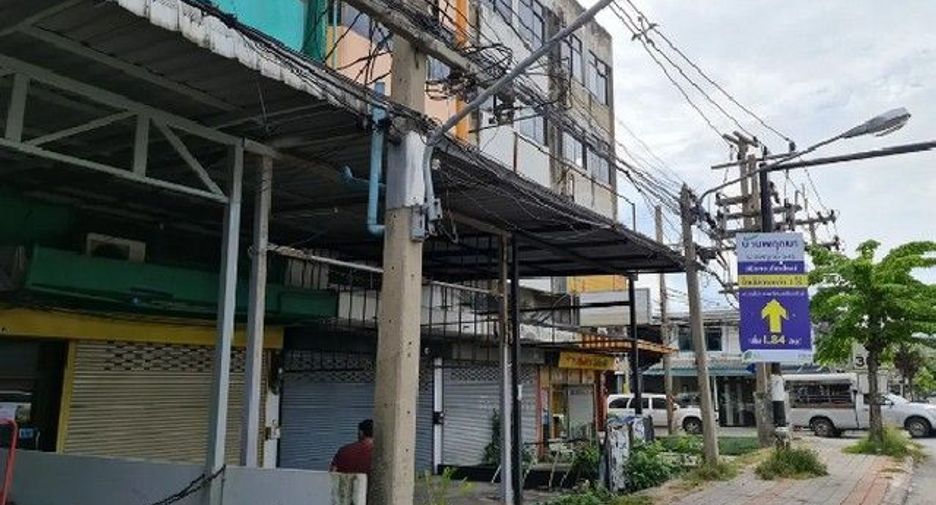 Gewerbefläche zum Kauf mit 1 Zimmer in Thanyaburi, Pathum Thani