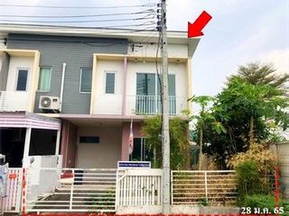 For sale 1 bed townhouse in Min Buri, Bangkok