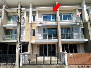 For sale 1 bed townhouse in Thung Khru, Bangkok