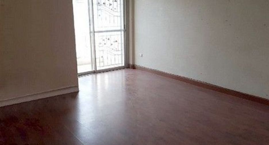 For sale 1 bed townhouse in Bang Kapi, Bangkok