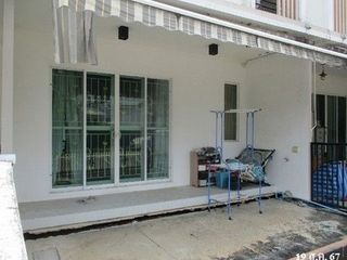 For sale 1 bed townhouse in Khlong Sam Wa, Bangkok