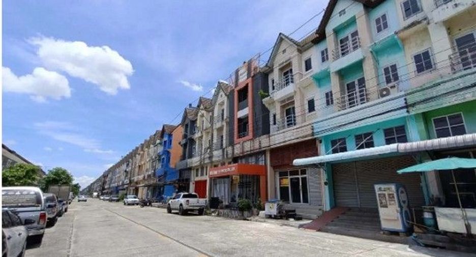 Gewerbefläche zum Kauf mit 1 Zimmer in Thanyaburi, Pathum Thani