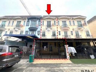 For sale 1 bed townhouse in Bang Khun Thian, Bangkok