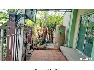 For sale 1 Beds townhouse in Khan Na Yao, Bangkok