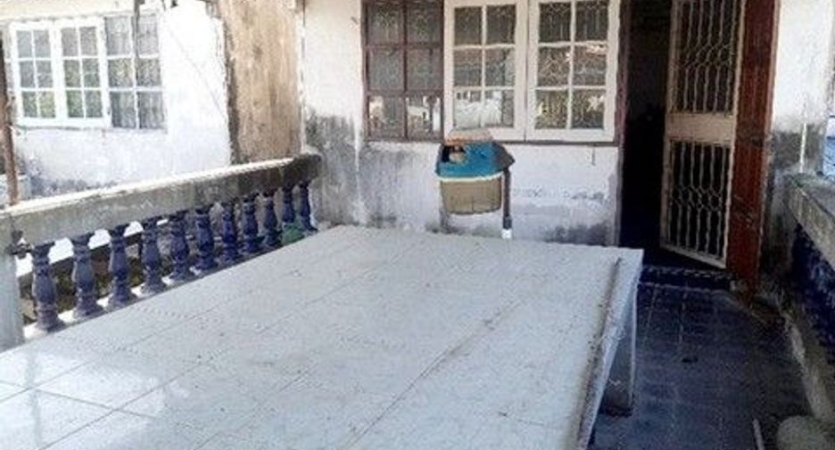 出售 1 卧室 联排别墅 在 Phasi Charoen, 曼谷