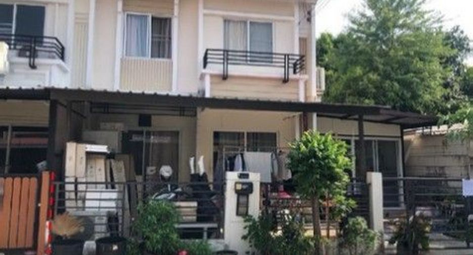 Casa adosada en venta de 1 habitaciones en Nong Khaem, Bangkok