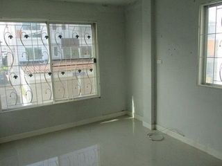 For sale 1 bed townhouse in Bang Khun Thian, Bangkok